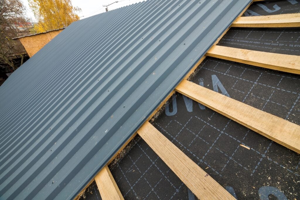 Metal roof frame